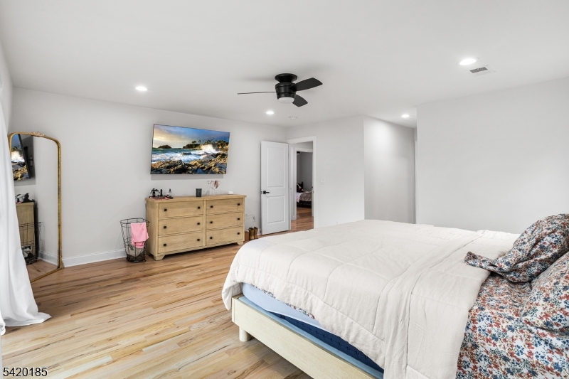 29 Tennis Road Lake Hopatcong, NJ 07849 - Photo 24 of 44