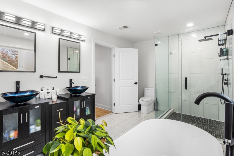 29 Tennis Road Lake Hopatcong, NJ 07849 - Photo 28 of 44