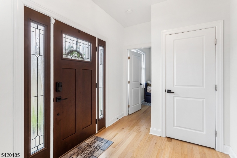 29 Tennis Road Lake Hopatcong, NJ 07849 - Photo 3 of 44