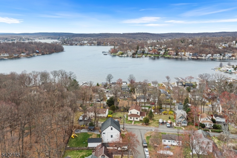 29 Tennis Road Lake Hopatcong, NJ 07849 - Photo 42 of 44