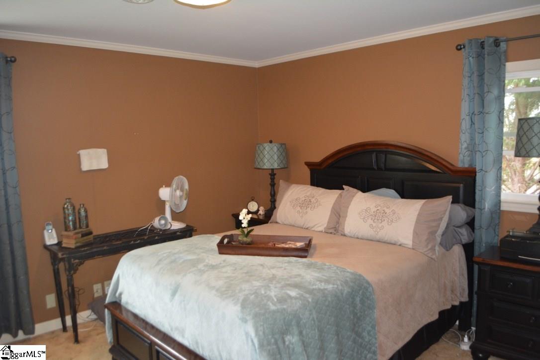 35 Rollingreen Road Greer, SC 29651 - Photo 13 of 20 Gallery Image 13