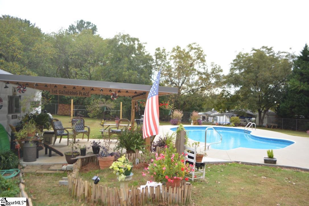 35 Rollingreen Road Greer, SC 29651 - Photo 15 of 20 Gallery Image 15