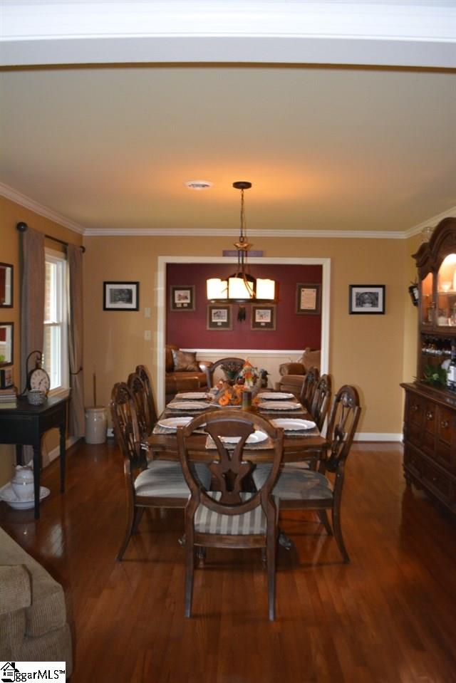 35 Rollingreen Road Greer, SC 29651 - Photo 3 of 20 Gallery Image 3