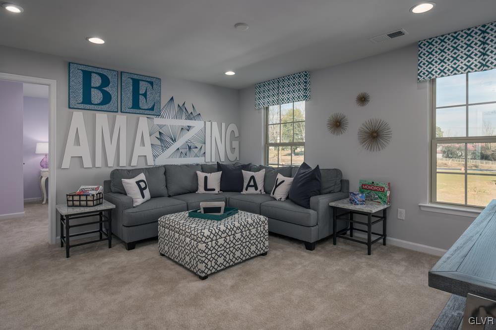 2608 Raya Way Easton, PA 18045 - Photo 4 of 16 Gallery Image 4
