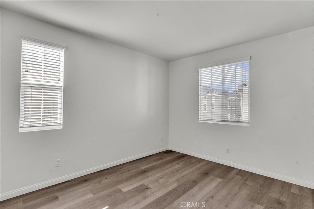 687 South Fillmore Avenue Rialto, CA 92376 - Photo 24 of 34