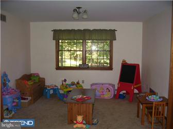 2485 Rosenberry Road Gilbertsville, PA 19525 - Photo 5 of 12 Dining Room