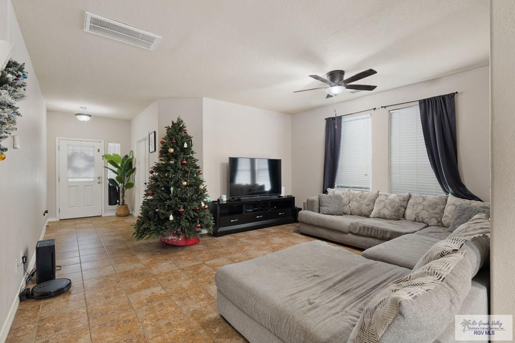 4012 Ridge Trail Brownsville, TX 78520 - Photo 2 of 24 Gallery Image 2