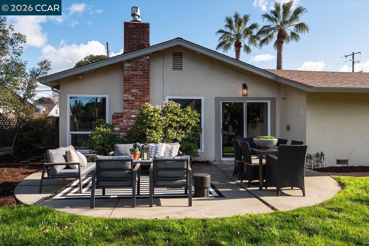 4095 Hamlet Drive Concord, CA 94521 - Photo 17 of 26 a view of backyard with outdoor seating and plants