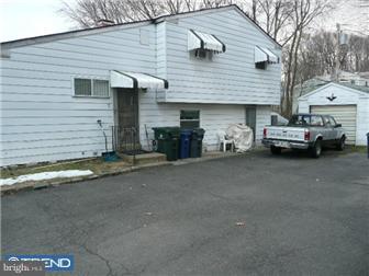 2884 Senak Road Abington, PA 19001 - Photo 11 of 12 Exterior Side