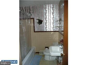 2884 Senak Road Abington, PA 19001 - Photo 7 of 12 Bathroom