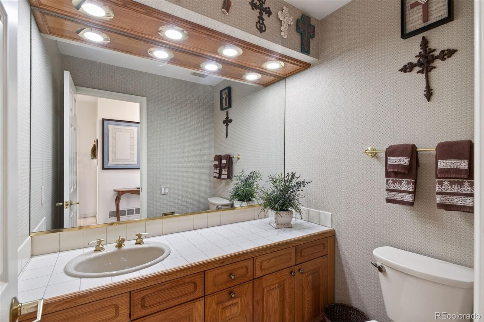 4765 East Pinewood Circle Centennial, CO 80121 - Photo 23 of 45