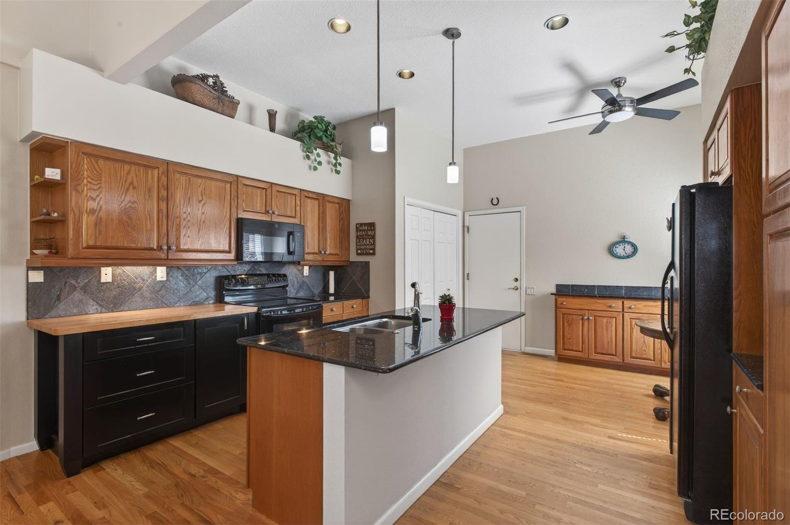 4765 East Pinewood Circle Centennial, CO 80121 - Photo 9 of 45