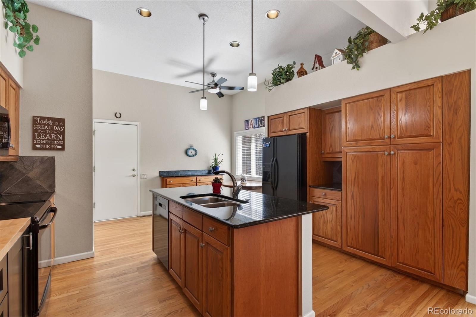 4765 East Pinewood Circle Centennial, CO 80121 - Photo 10 of 45