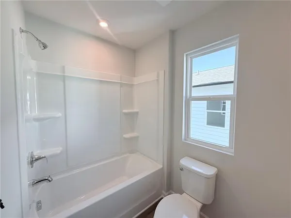 $2,350 | 560 Aberdeen Mdw Lane, Acworth, GA 30102