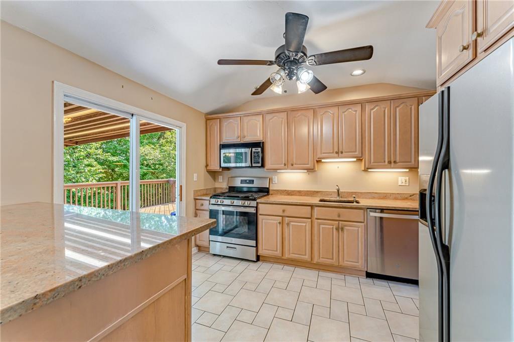 124 Ridgeview Drive Monroeville, PA 15146 - Photo 10 of 32 Gallery Image 10