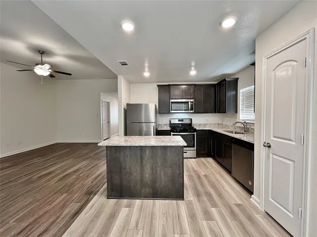 $1,895 | 1448 Sunkiss Drive, Fort Worth, TX 76140