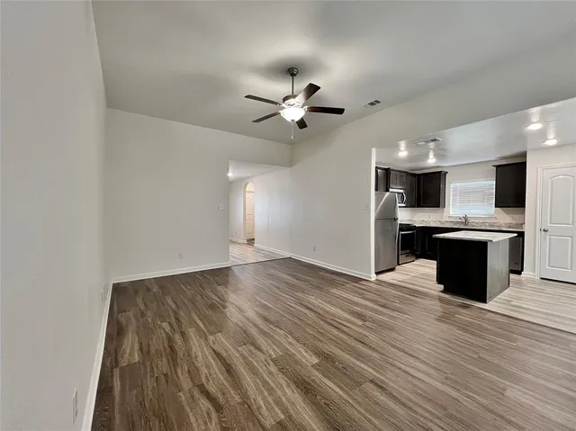 $1,895 | 1448 Sunkiss Drive, Fort Worth, TX 76140