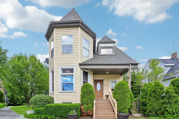 $270,000 | 2134 Grove Avenue, North Chicago, IL 60064