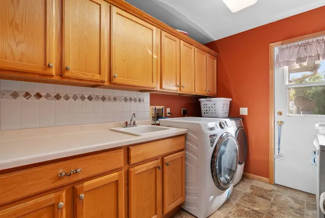 $800,000 | 6707 Twin Lane Road, Sun Prairie, WI 53590