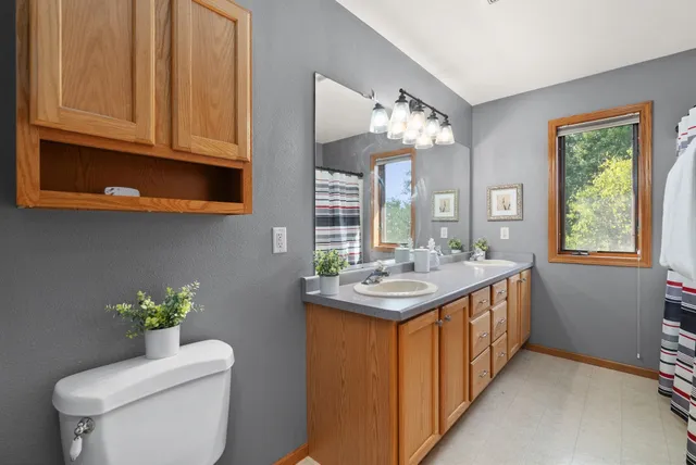 $800,000 | 6707 Twin Lane Road, Sun Prairie, WI 53590