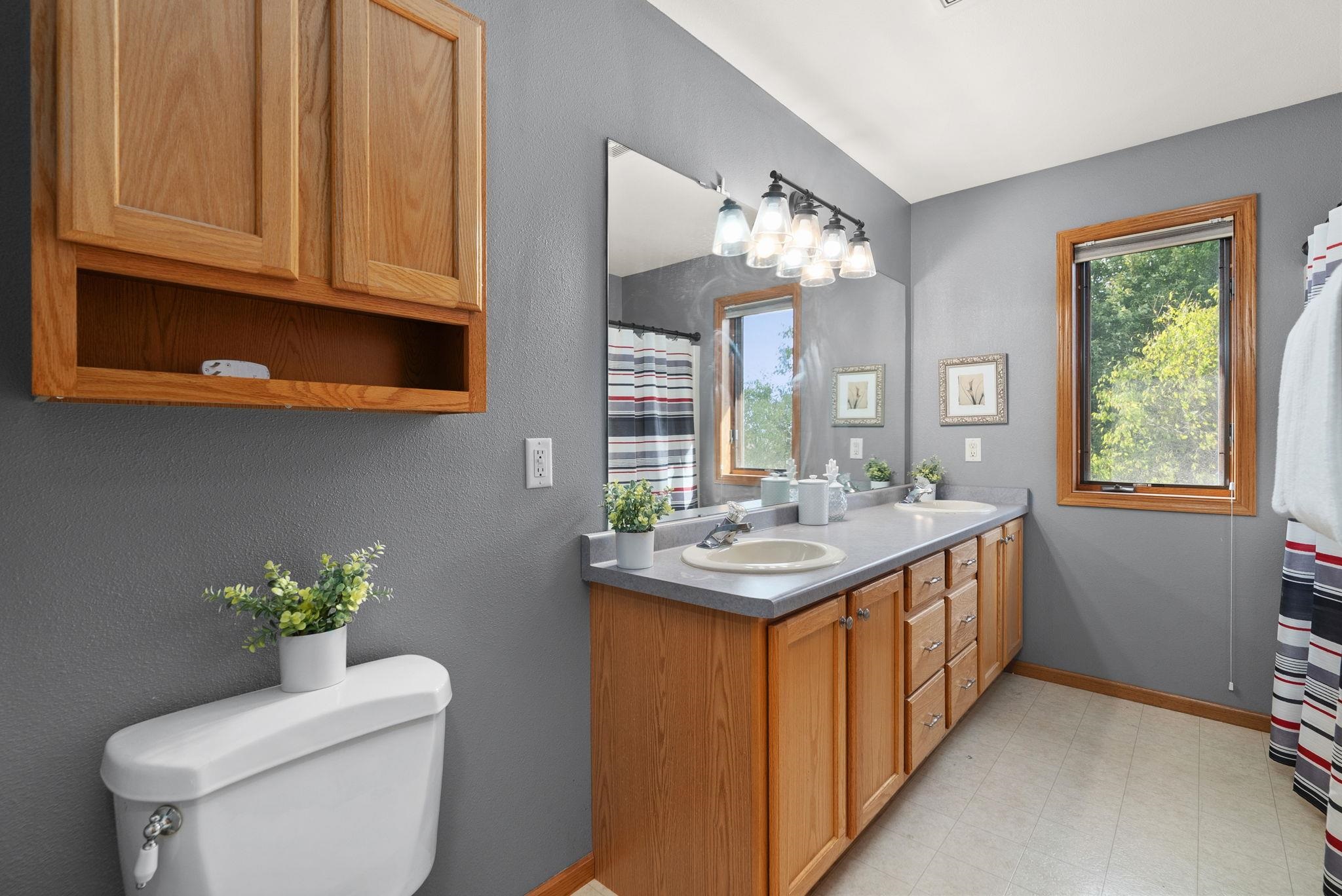 6707 Twin Lane Road Sun Prairie, WI 53590 - Photo 32 of 57