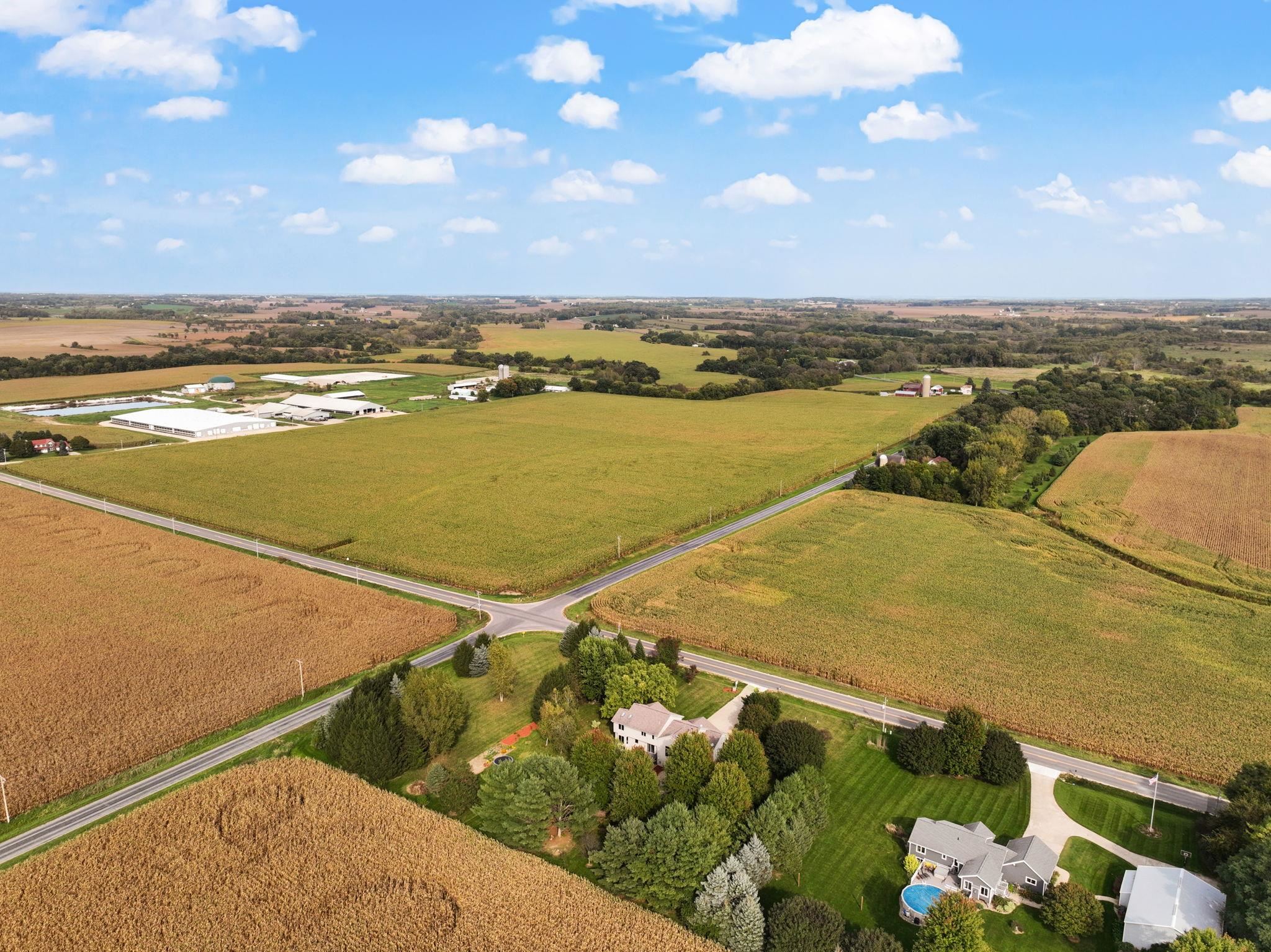 6707 Twin Lane Road Sun Prairie, WI 53590 - Photo 52 of 57