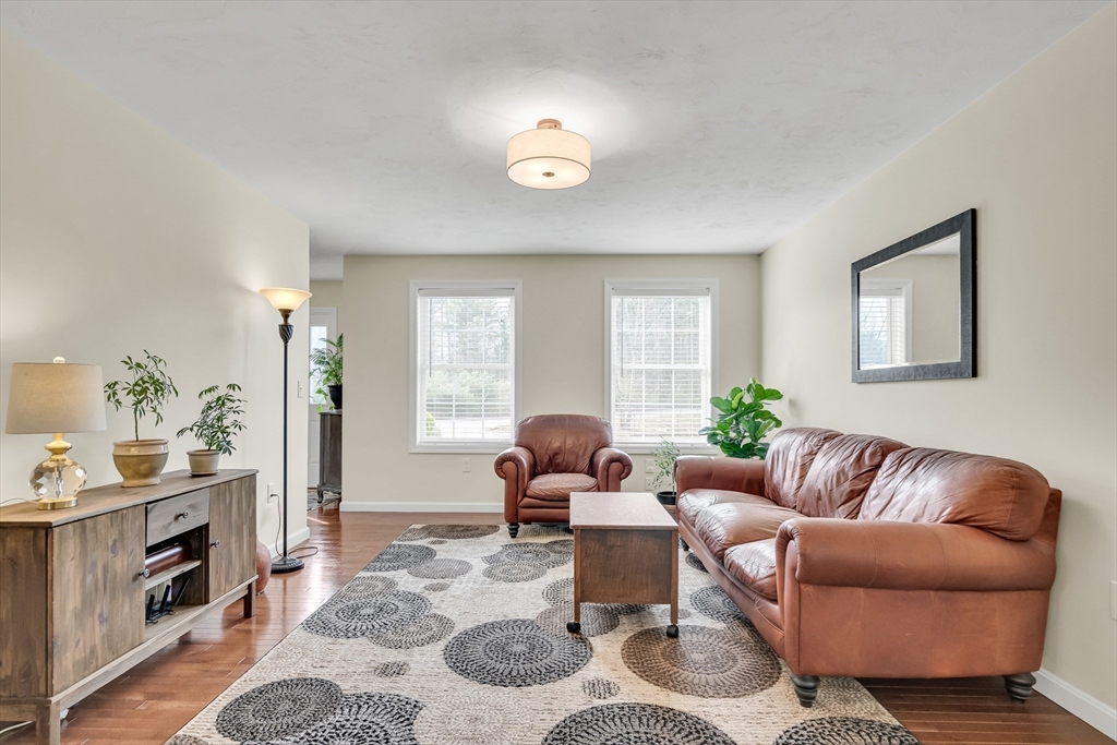 3 Mountain Laurel Road Ayer, MA 01432 - Photo 5 of 29
