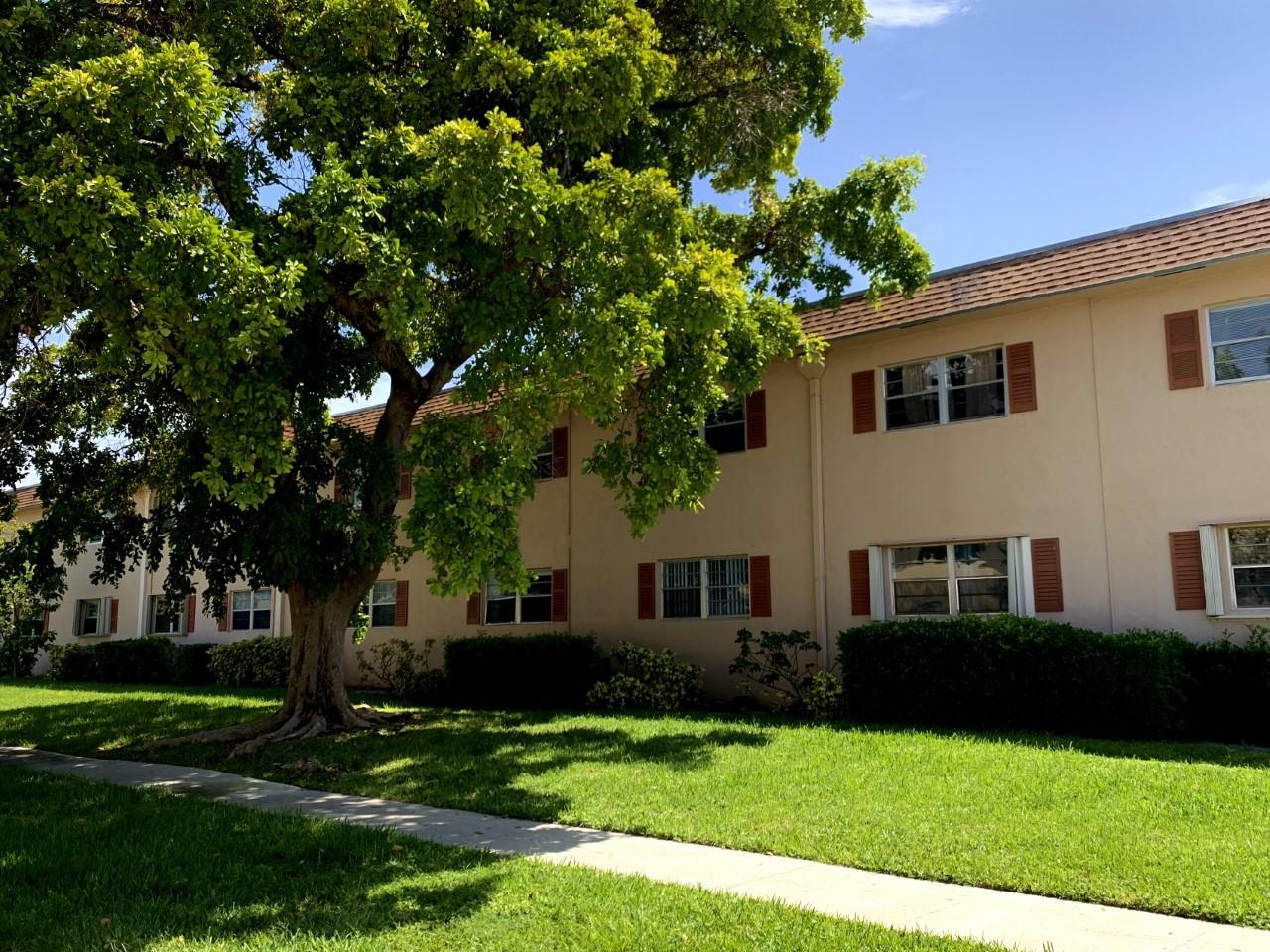 650 Southwest 2nd Avenue, Unit 1480 Boca Raton, FL 33432 - Photo 2 of 4 Exterior