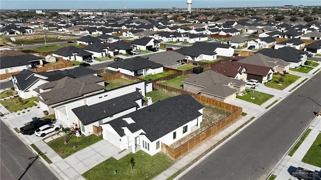 $2,150 | 3513 East Barkley Street, Edinburg, TX 78542