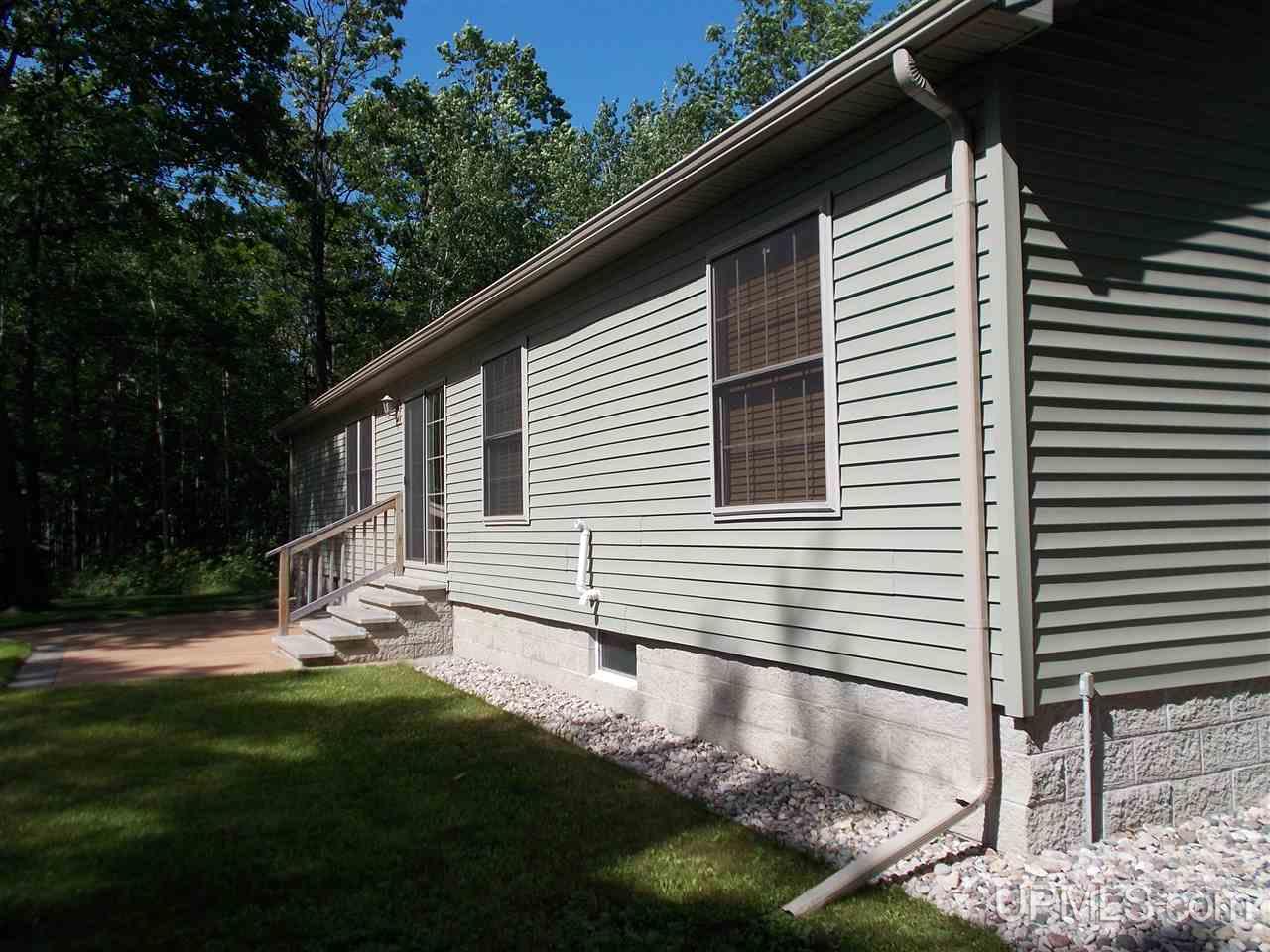 24 Tipperary Road Gladstone, MI 49837 - Photo 22 of 25 Gallery Image 22