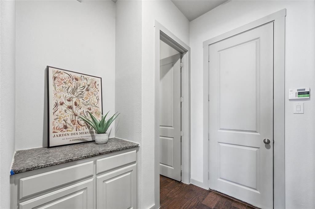 4836 Paddock Trail Carrollton, TX 75010 - Photo 13 of 25 a view of painting on the top of a door