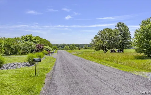 $799,900 | 26437 Pennfields Drive, Orange, VA 22960