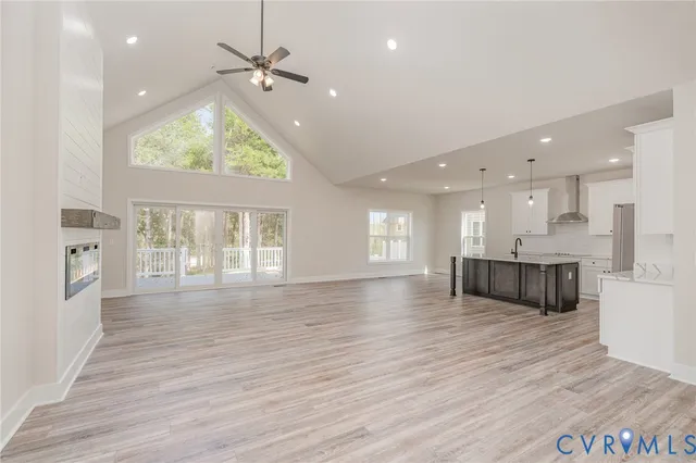 $799,900 | 26437 Pennfields Drive, Orange, VA 22960