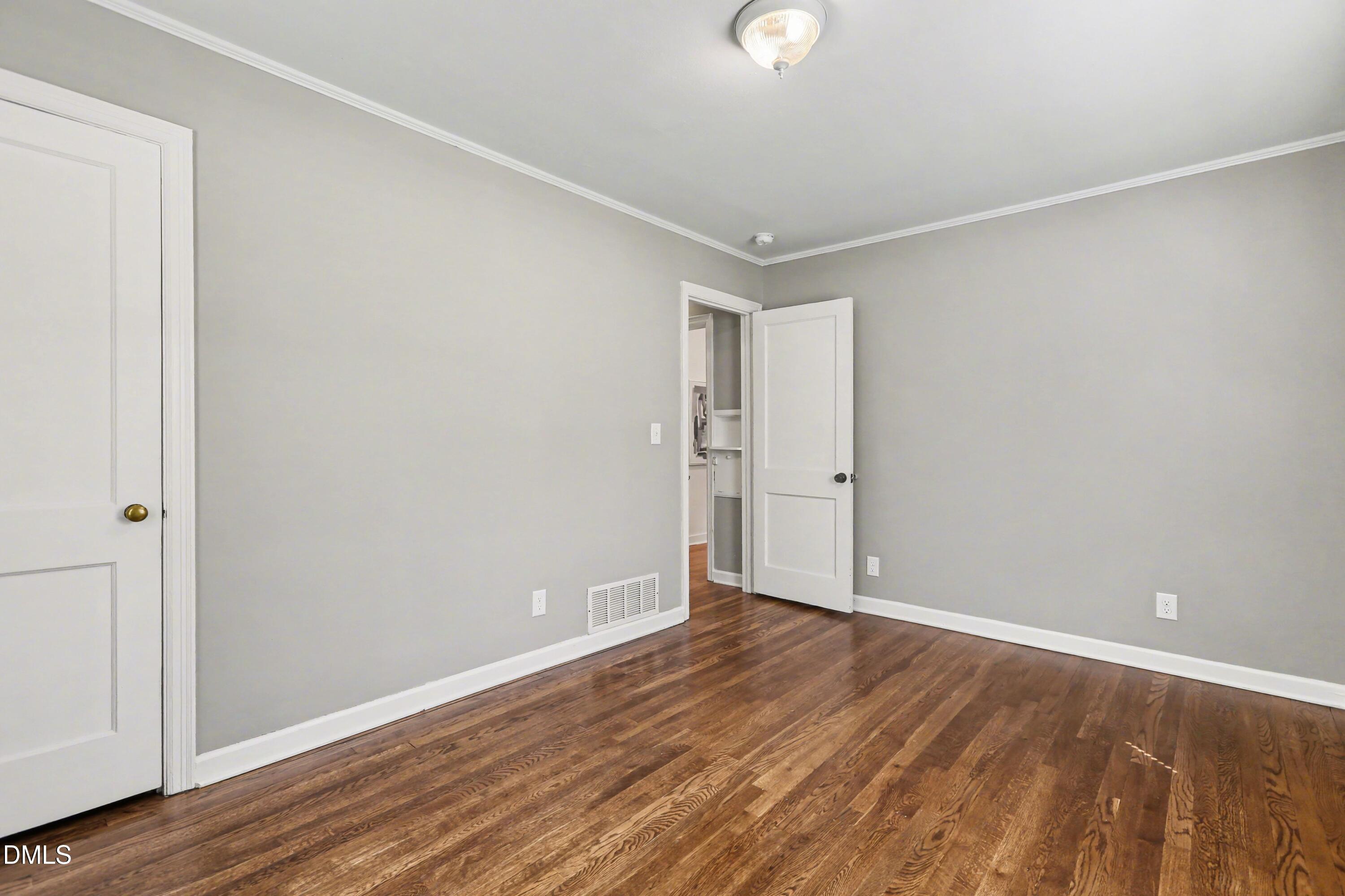 106 Plainview Avenue Raleigh, NC 27604 - Photo 16 of 24 015_file_3816