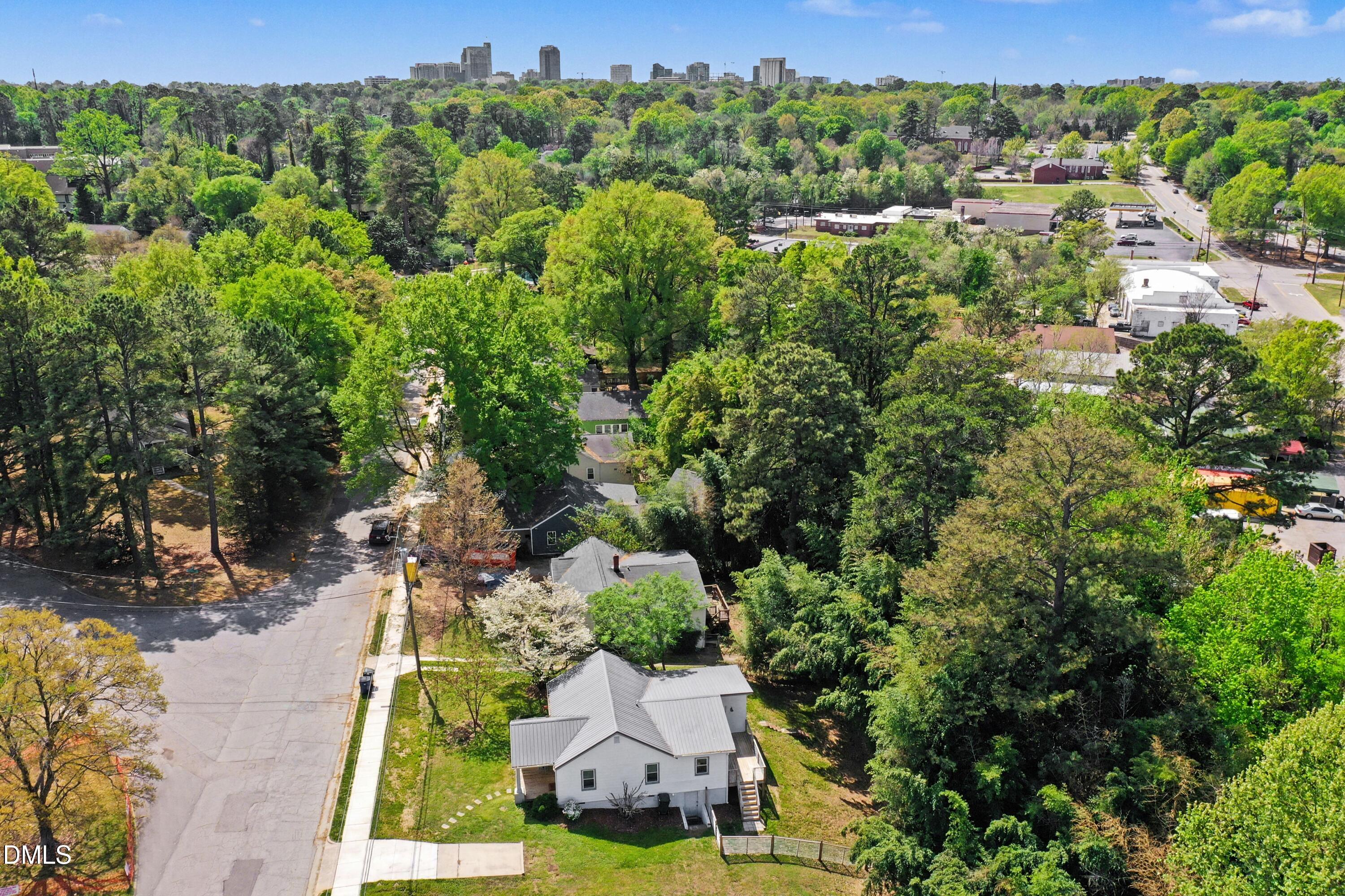 106 Plainview Avenue Raleigh, NC 27604 - Photo 21 of 24 028_file_1377