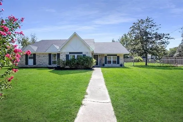 $275,000 | 545 Elm Street, Sour Lake, TX 77659