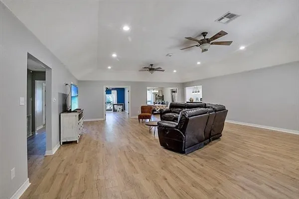 $275,000 | 545 Elm Street, Sour Lake, TX 77659