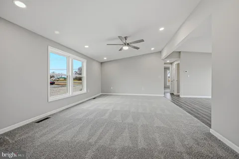 $324,900 | 5004 Willow Grove Road, Camden Wyoming, DE 19934