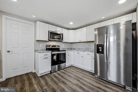 $324,900 | 5004 Willow Grove Road, Camden Wyoming, DE 19934