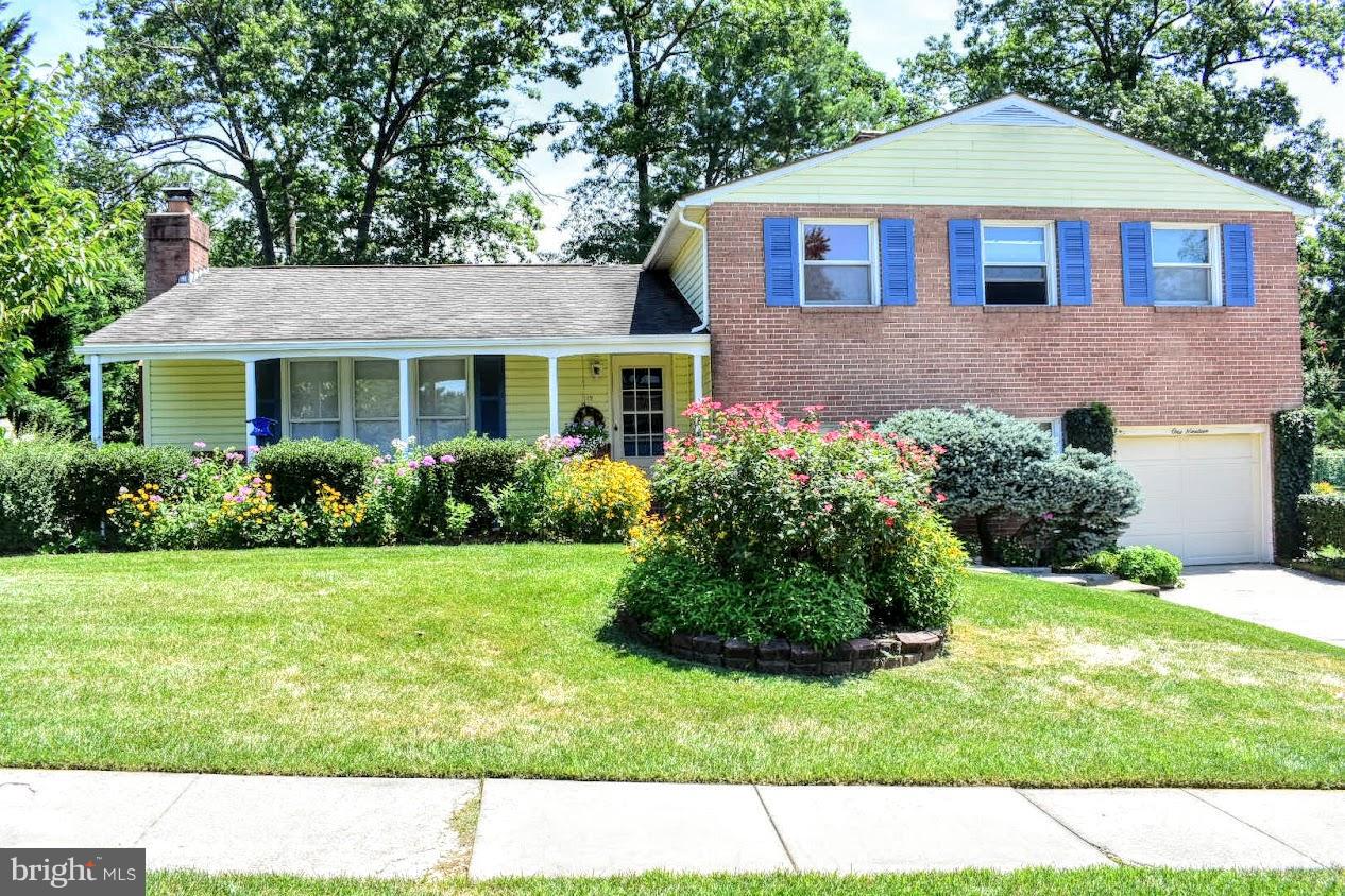 119 Ardoon Road Lutherville-Timonium, MD 21093 - Photo 1 of 27 Exterior (Front)