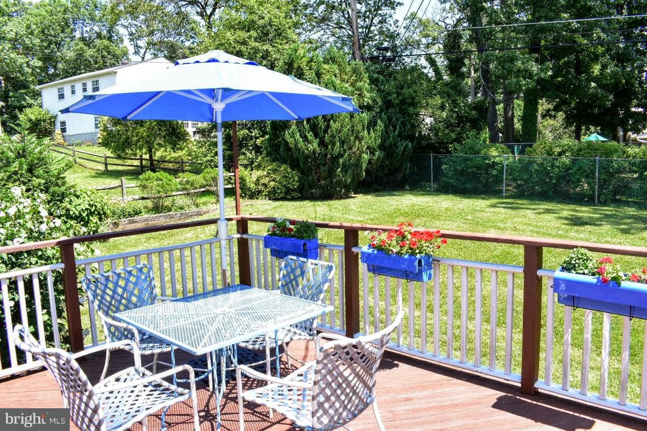 119 Ardoon Road Lutherville-Timonium, MD 21093 - Photo 5 of 27 View
