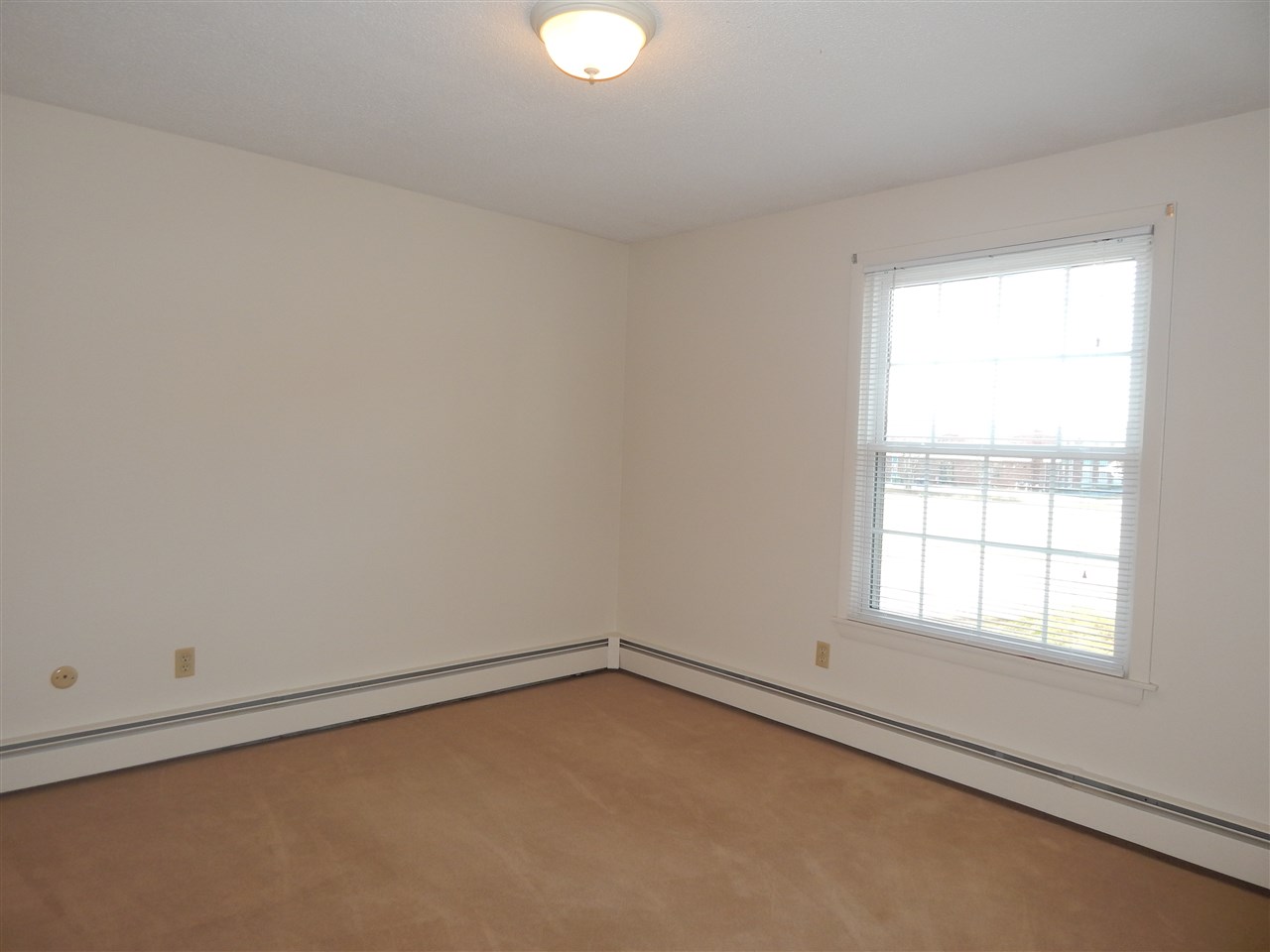 89 Winnacunnet Road, Unit 4 Hampton, NH 03842 - Photo 13 of 19