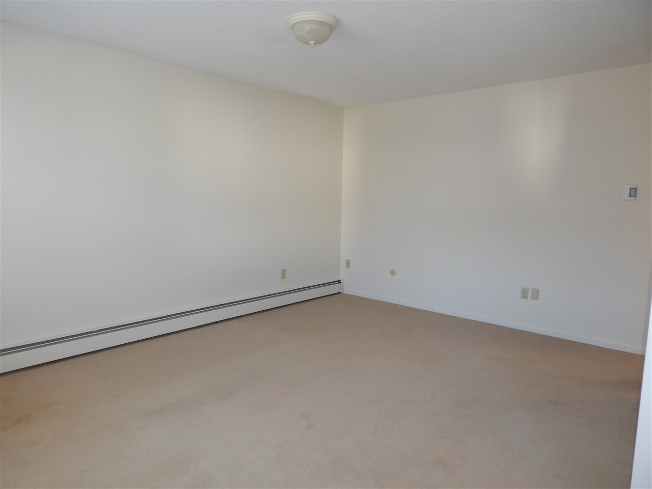 89 Winnacunnet Road, Unit 4 Hampton, NH 03842 - Photo 10 of 19