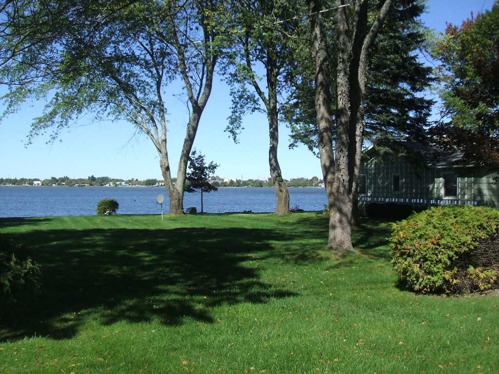 640 Holly Road Cadillac, MI 49601 - Photo 8 of 15 1793259-7.JPG