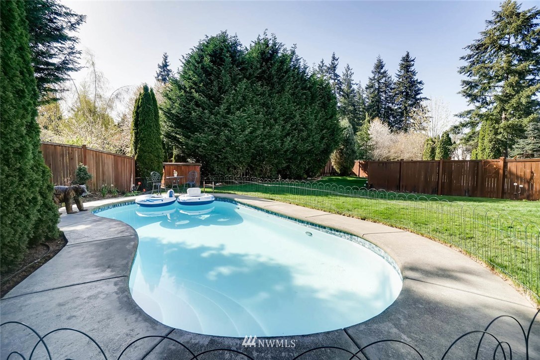 20626 37th Avenue Southeast Bothell, WA 98021 - Photo 18 of 20