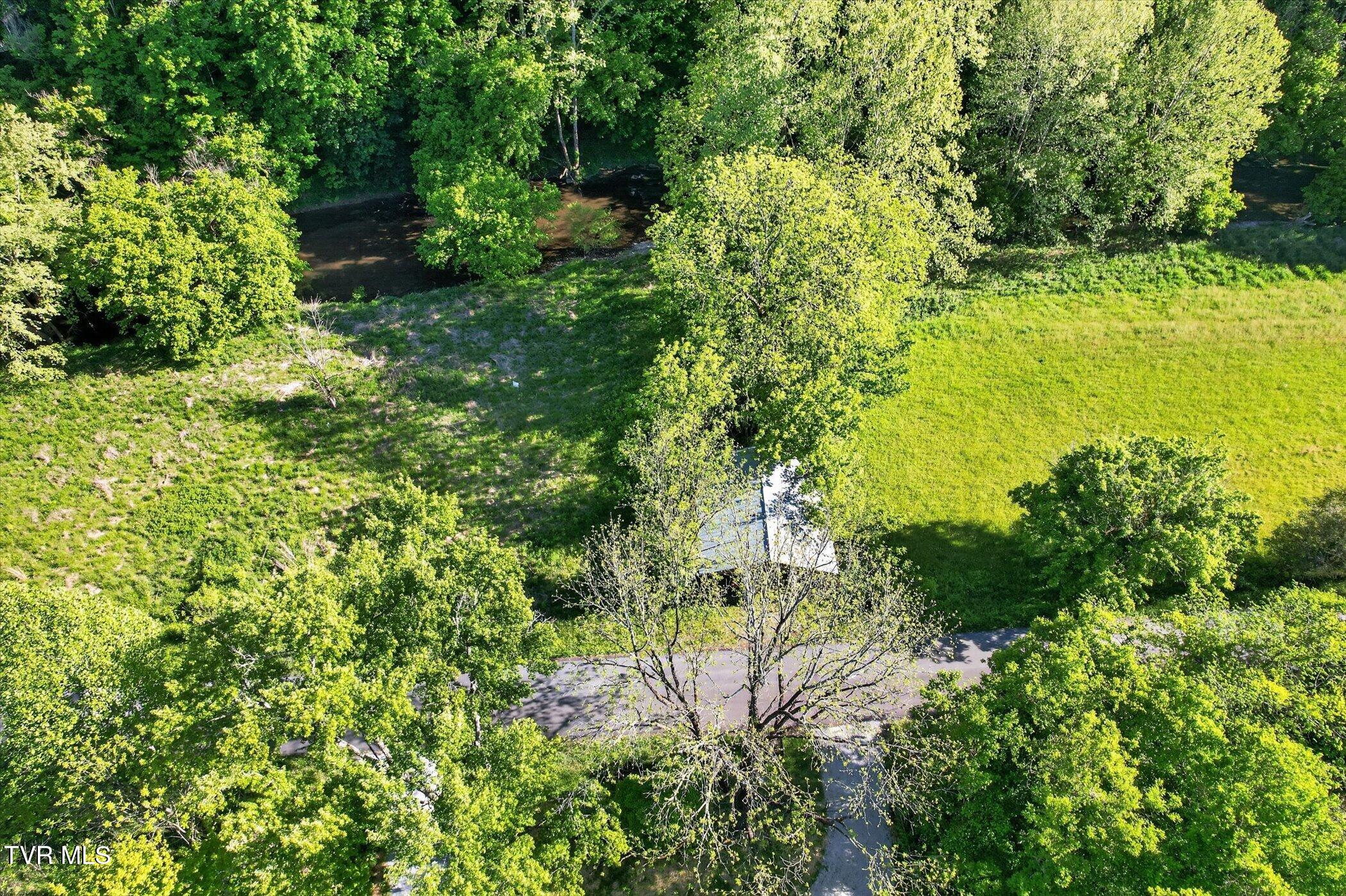 1238 Ruritan Run Road Gate City, VA 24251 - Photo 10 of 45 36-1238-Ruritan-Run-Rd-Windowstill