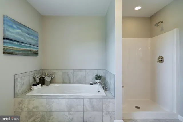 $1,572,136 | 6620 Brown Oak Lane, Unit PARKER, Highland, MD 20777