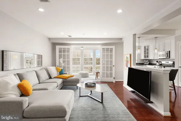 $510,000 | 4065 South Four Mile Run Drive, Unit 302, Arlington, VA 22204