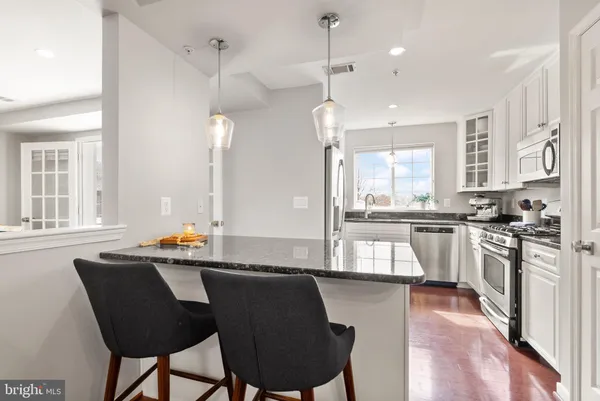 $510,000 | 4065 South Four Mile Run Drive, Unit 302, Arlington, VA 22204