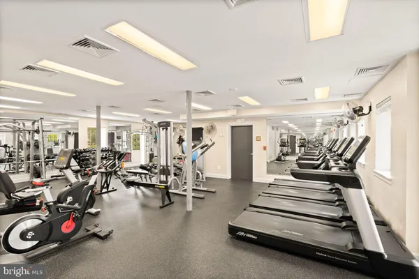 $510,000 | 4065 South Four Mile Run Drive, Unit 302, Arlington, VA 22204